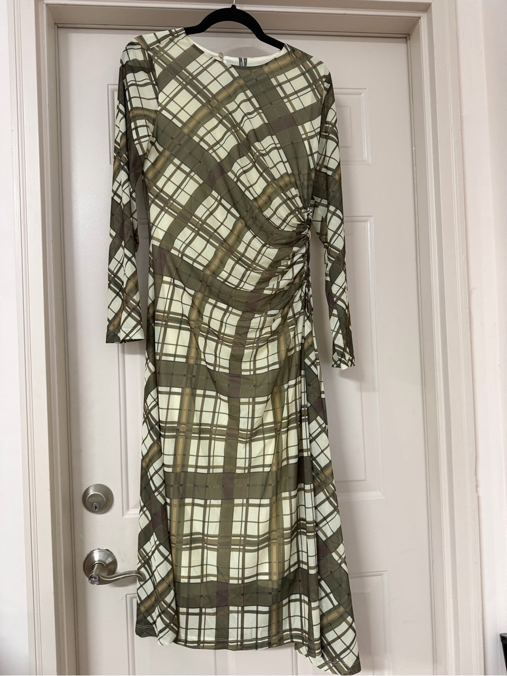 New Anthropologie Olive and Cream Plaid Long-Sleeve Ruched Midi Dress